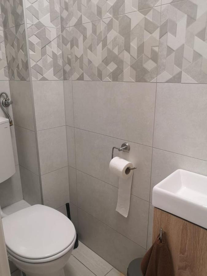 Relax Beach Apartman Hajdúszoboszló 外观 照片