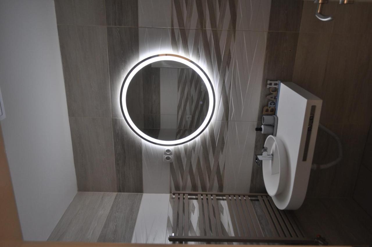 Relax Beach Apartman Hajdúszoboszló 外观 照片