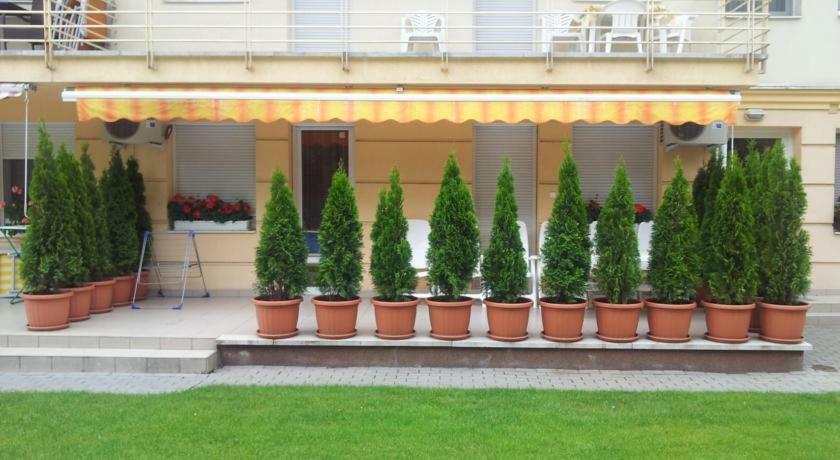 Relax Beach Apartman Hajdúszoboszló 外观 照片