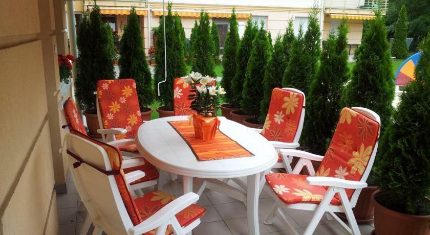 Relax Beach Apartman Hajdúszoboszló 外观 照片